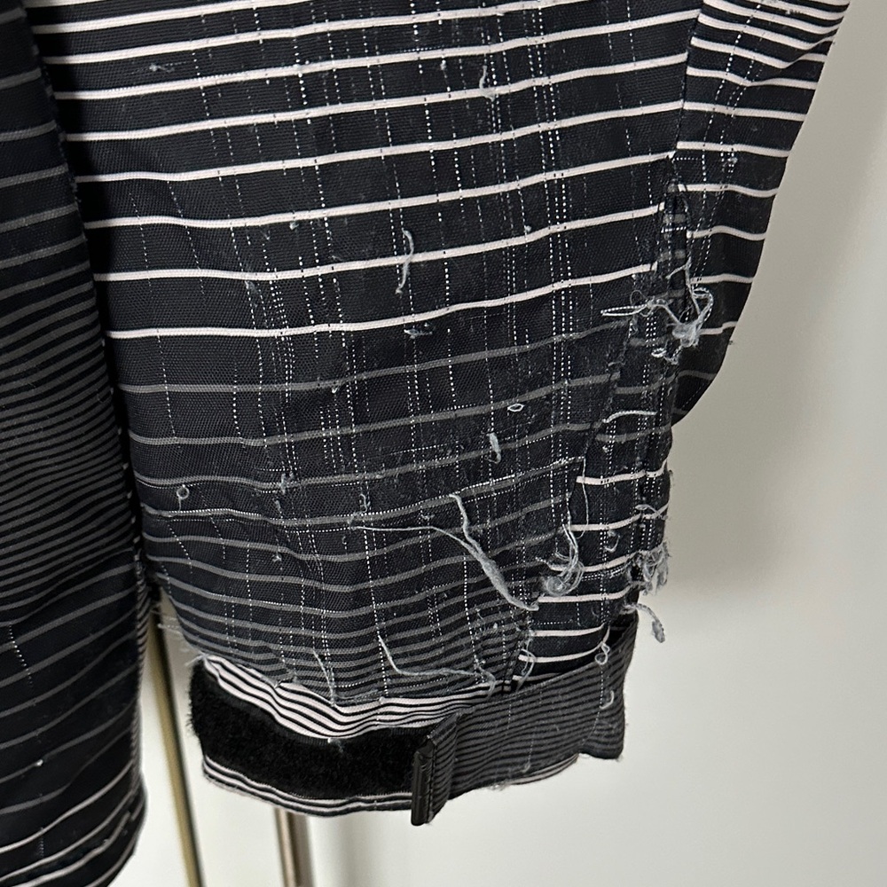 Firefly Men's Striped Black and Gray Ski Jacket - Picture 9 of 10